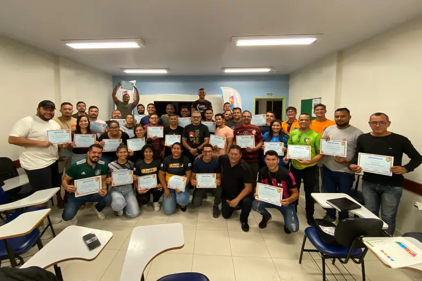 Foto: Sharlot Sandim/Sedel Ao final da capacitação os participantes receberam o certificado