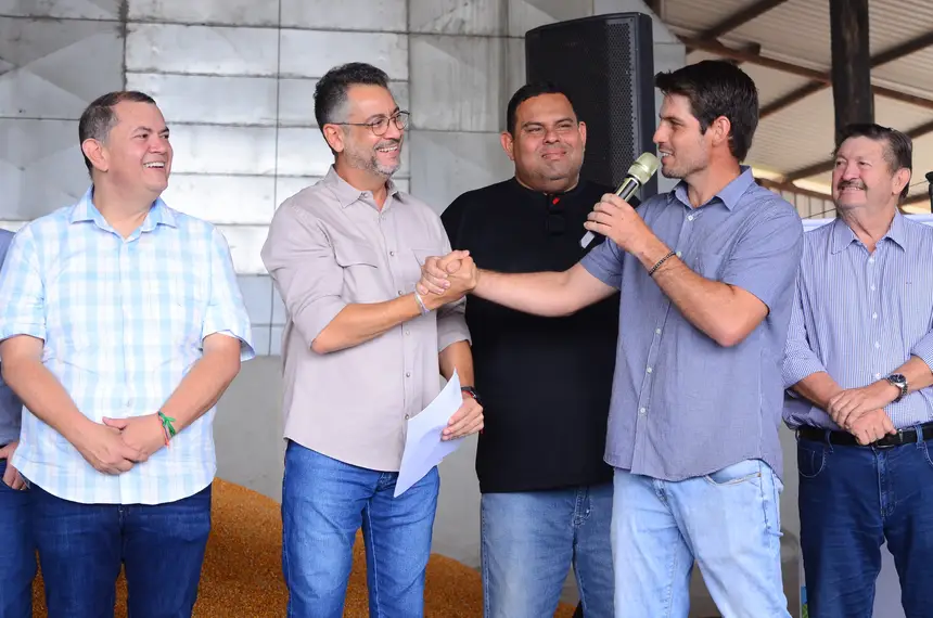 <div class='credito_fotos'>Foto: Maksuel Martins/GEA | <a href='/midias/2025/originais/20250428095802-GF00016041-F00189693.webp' download><i class='fa-solid fa-download'></i> Download</a></div>