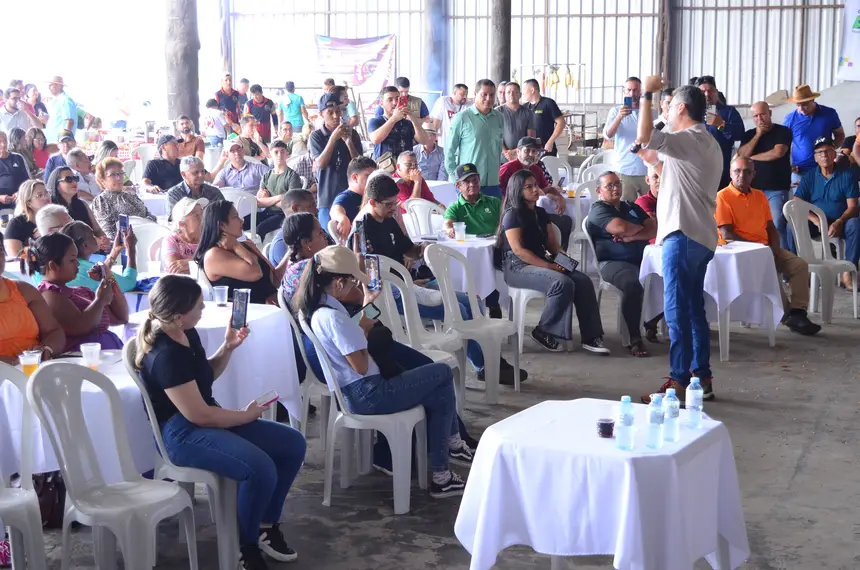 <div class='credito_fotos'>Foto: Maksuel Martins/GEA | <a href='/midias/2025/originais/20250428095848-GF00016041-F00189709.webp' download><i class='fa-solid fa-download'></i> Download</a></div>