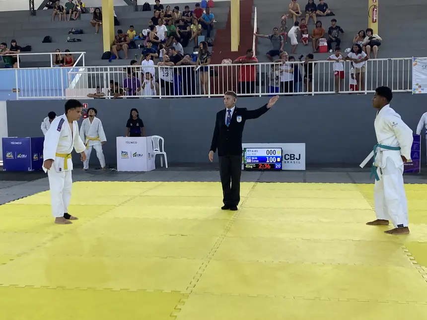 Competições no tatame marcaram o sábado no Avertino Ramos