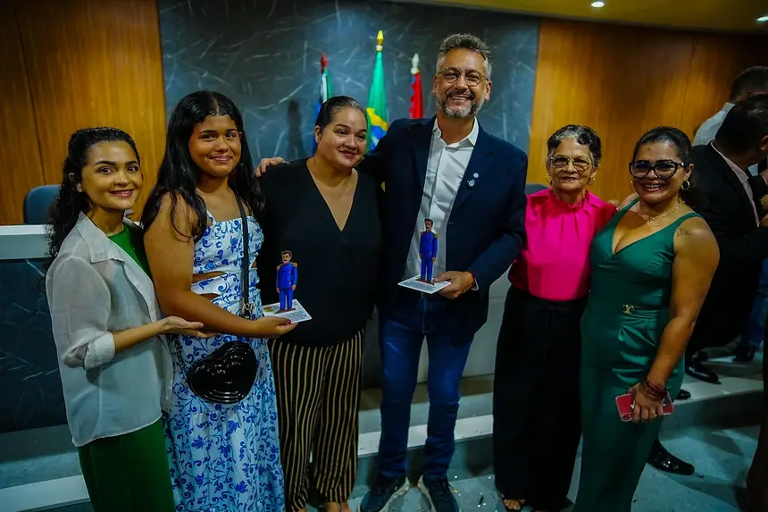  <div class='credito_fotos'>Foto: Jessé Matos/Agência Grito   |   <a href='/midias/2025/originais/20250516115507-GF00016077-F00190538.webp' download><i class='fa-solid fa-download'></i> Download</a></div>