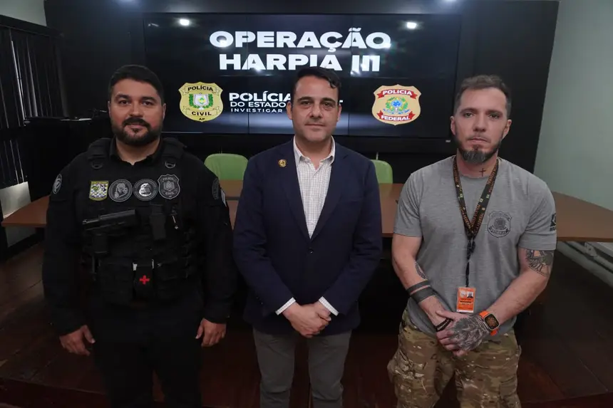 Delegado Leandro Leite, delegado-geral da PC-AP, Cézar Vieira e delegado da PF, João Paulo Bastos 