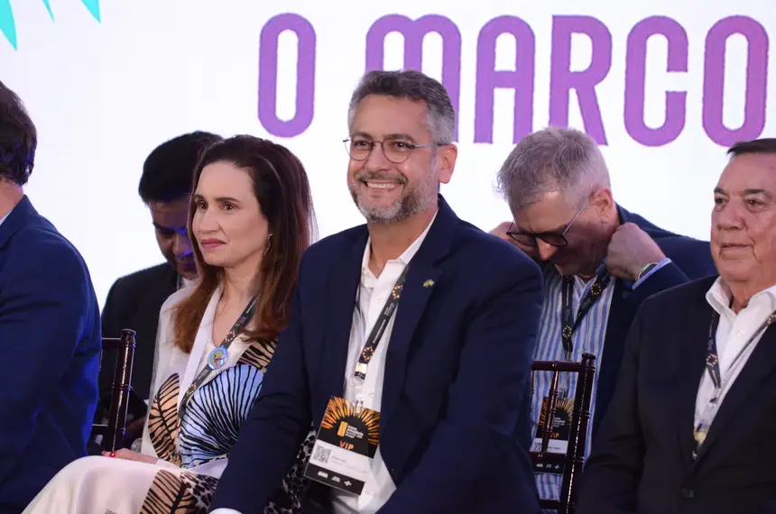  <div class='credito_fotos'>Foto: Max Renê/GEA   |   <a href='/midias/2025/originais/20250522092337-GF00016089-F00190861.webp' download><i class='fa-solid fa-download'></i> Download</a></div>