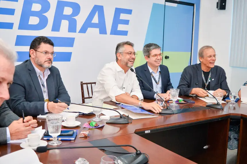  <div class='credito_fotos'>Foto: Maksuel Martins/GEA   |   <a href='/midias/2025/originais/20250522132628-GF00016092-F00190952.webp' download><i class='fa-solid fa-download'></i> Download</a></div>