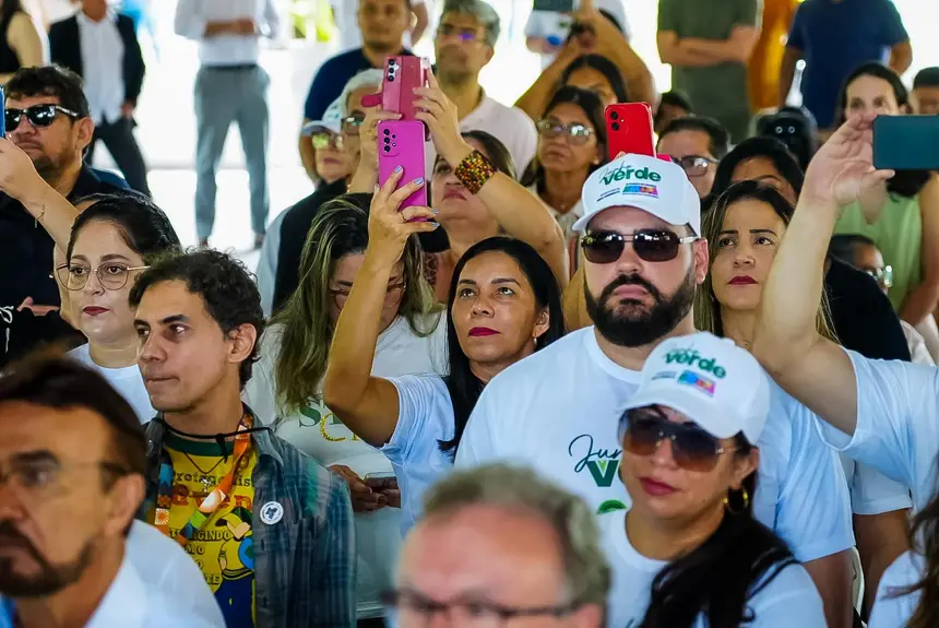  <div class='credito_fotos'>Foto: Jessé Matos/Agência Grito   |   <a href='/midias/2025/originais/20250606124946-GF00016142-F00192286.webp' download><i class='fa-solid fa-download'></i> Download</a></div>