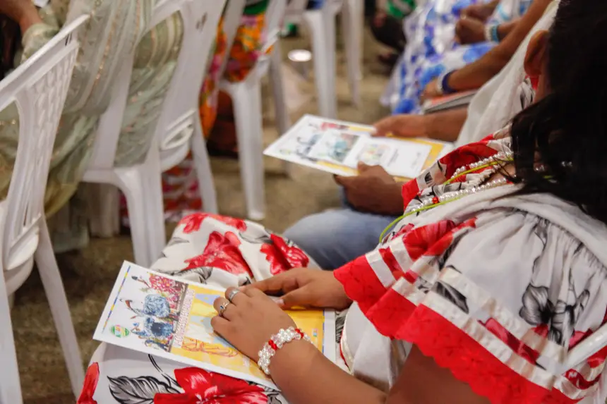  <div class='credito_fotos'>Foto: Gabriel Penha/Fundação Marabaixo   |   <a href='/midias/2025/originais/20250617115519-GF00016171-F00193165.webp' download><i class='fa-solid fa-download'></i> Download</a></div>