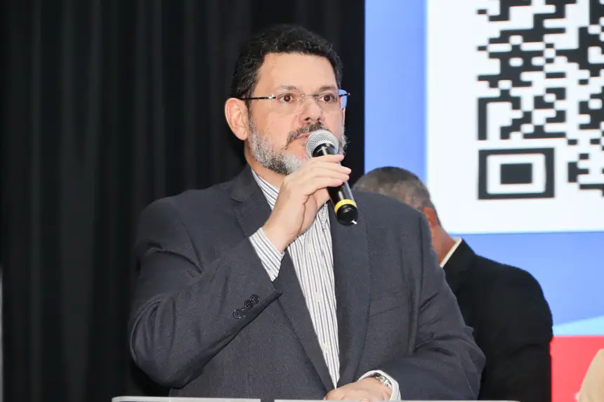  <div class='credito_fotos'>Foto: Adriano Monteiro/GEA   |   <a href='/midias/2025/originais/20250718093324-GF00016306-F00198612.webp' download><i class='fa-solid fa-download'></i> Download</a></div>