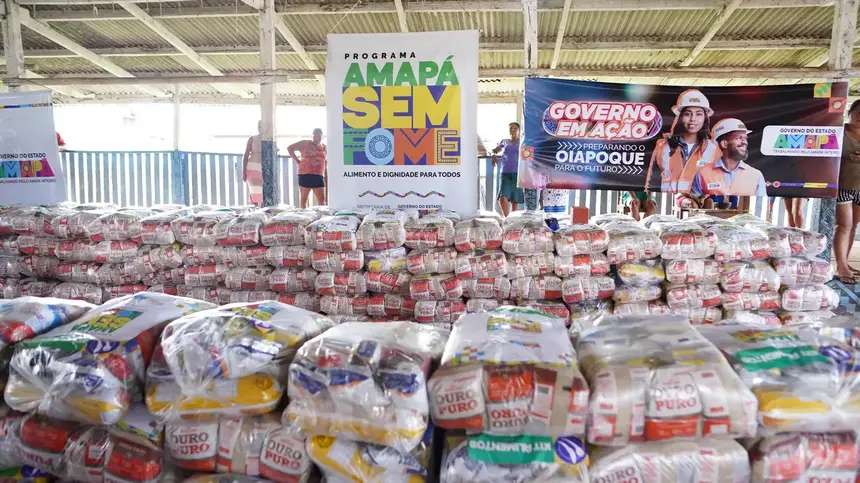 Governo do Amapá entregou mais de 2,5 mil kits de alimentos para as cinco regiões indígenas de Oiapoque. 