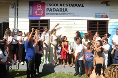 notícia: Governo do Amapá avança na municipalização da educação básica com o compartilhamento e repasse de escolas para prefeituras