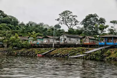 notícia: Governo do Amapá realiza encontro com representantes quilombolas para fortalecer rede de fomento cultural, em Laranjal do Jari