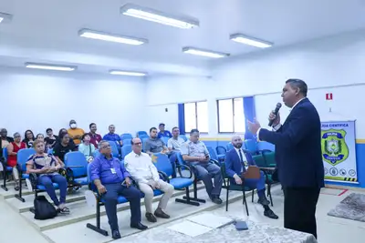 notícia: Polícia Científica do Amapá celebra 'Dia do Papiloscopista' com homenagens aos profissionais de carreira no estado