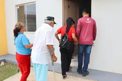 notícia: Governo do Amapá inicia processo de vistoria com famílias dos apartamentos do Residencial Nelson dos Anjos, em Macapá