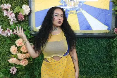 notícia: ‘Há dois anos resolvi dar continuidade à paixão dos meus pais’, diz cantora de rap e passista de escola de samba do Amapá 