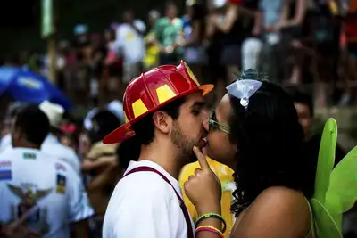 notícia: Carnaval consciente: Governo do Amapá traz dicas de prevenção às infecções sexualmente transmissíveis