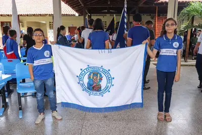 notícia: 'É bom ver meus amigos de novo’, diz aluna sobre volta às aulas das escolas estaduais do Amapá 