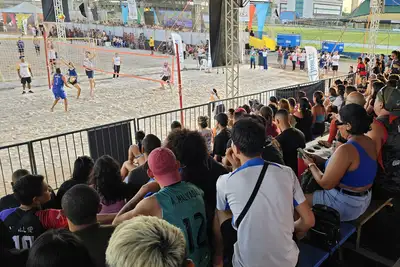 notícia: Com finais emocionantes, Arena no Meio do Mundo encerra programação com shows no Estádio Zerão, em Macapá