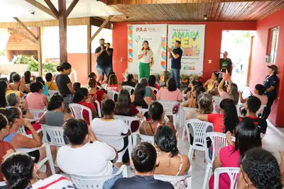 notícia: Em Macapá, 500 famílias em vulnerabilidade de Fazendinha recebem kits de alimentos da agricultura familiar