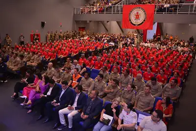 notícia: Com 139 alunos, Governo do Amapá inicia nova turma do Curso de Formação de Soldados do Corpo de Bombeiros