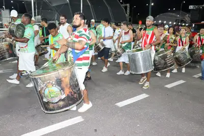 notícia: Carnaval 2025: Solidariedade e Unidos do Buritizal encerram primeira noite de ensaios técnicos e prometem encanto e surpresas 