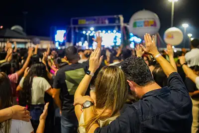 notícia: Iniciativa com apoio do Governo do Amapá, ‘Retirão’ estreia em Macapá fortalecendo a fé cristã e a cultura gospel com show da banda Morada