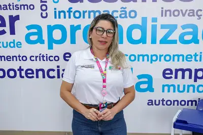 Assessora técnica pedagógica da Seed, Lidian Barbosa