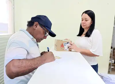 notícia: Governo do Amapá fornece fórmulas e suplementação especial para pacientes alérgicos à proteína do leite de vaca e outras condições de saúde