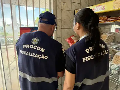 notícia: Após denúncias, Procon Amapá retira do mercado mais de 400 itens fora do prazo de validade, em Macapá