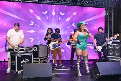 notícia: Celebração de aniversário do Residencial Vila dos Oliveiras encerra com shows de artistas regionais em Macapá