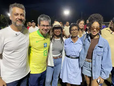 notícia: ‘É uma honra ver a história do meu marido e do esporte reconhecida’, diz esposa de homenageado na inauguração de estádio em Oiapoque