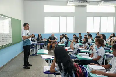 notícia: Governo do Amapá orienta estudantes sobre inscrições no Enem; prazo encerra na sexta-feira, 13 