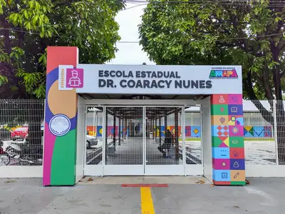 notícia: Governo do Amapá entrega Escola Estadual Dr. Coaracy Nunes totalmente modernizada e com maior acessibilidade em Macapá