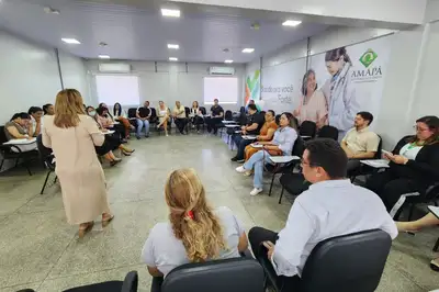 notícia: Governo do Amapá reúne com secretários de Saúde dos municípios para apresentar funcionamento da Central de Regulação Estadual