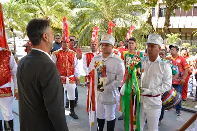 notícia: Governador Clécio Luís exalta a força da fé na tradição histórica da Festa de São Tiago em recepção à comitiva de Mazagão Velho