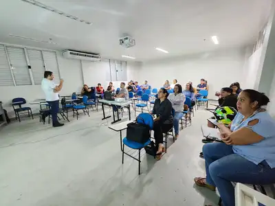 notícia: Governo do Amapá capacita profissionais da saúde para uso de laserterapia no tratamento de feridas