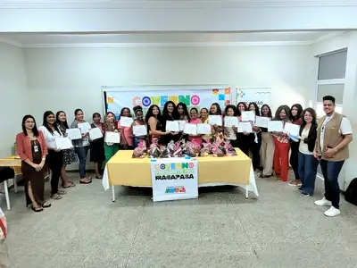 galeria:  Encerramento Curso de Trancista - Residencial Macapaba
