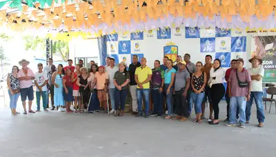 notícia: Governo do Amapá alinha ações para o fortalecimento da cadeia sustentável do açaí em Itaubal
