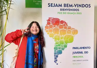 notícia: Estudante do Amapá participa de etapa internacional do Parlamento Juvenil do Mercosul, em Foz do Iguaçu